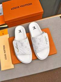 Picture of Louis Vuitton Slippers _SKULVsz38-46hnh0447959